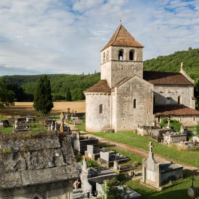 eglise-vers-notre-dame-veles