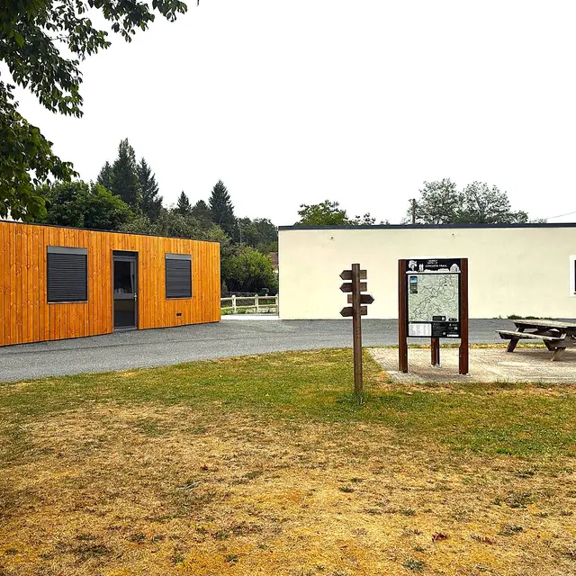 BASE QUERCY OUTDOOR SALVIAC