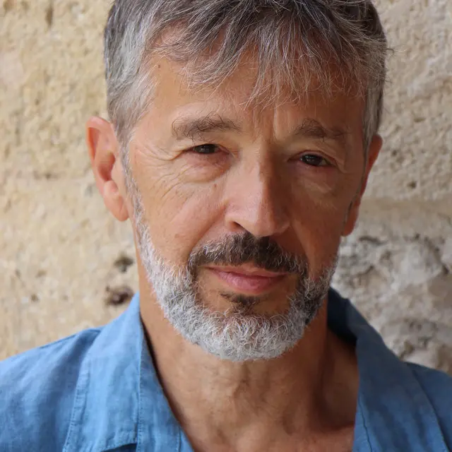 PORTRAIT_LUC