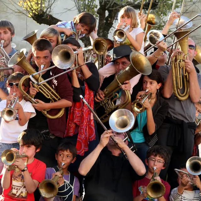 La-Fanfare-de-la-Touffe