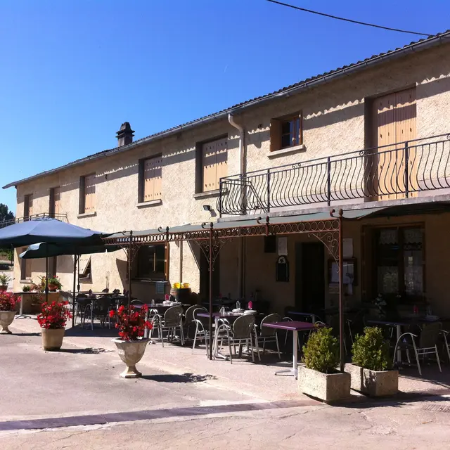 Pomarede chez Jeanne.Terrasse
