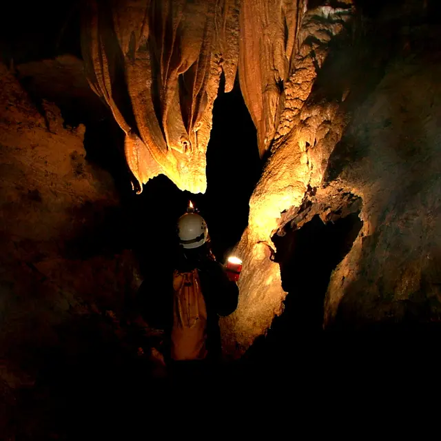 Quelque par sous terre