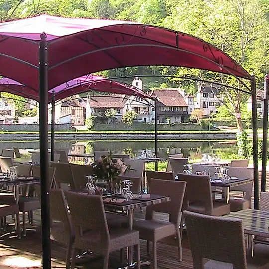 Restaurant La Riviera Limousine