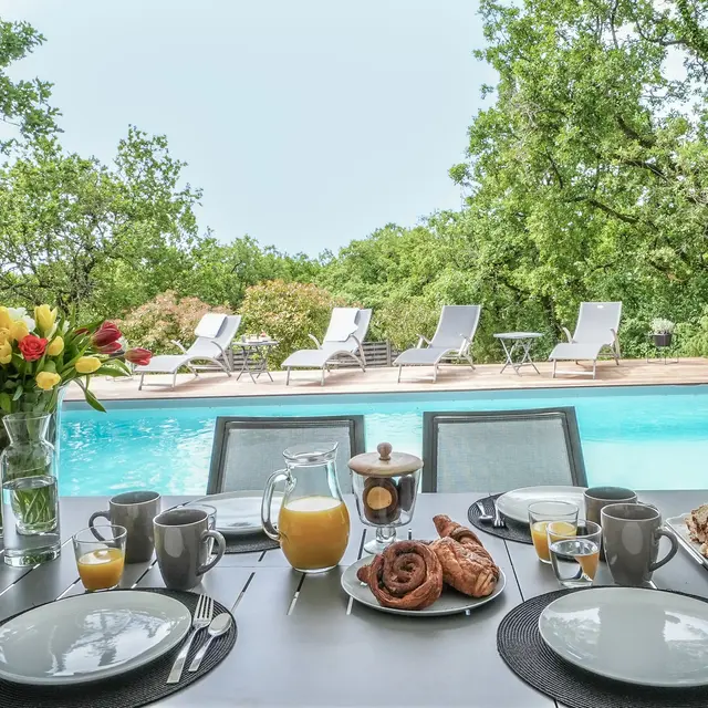 Terrasse piscine chauffée