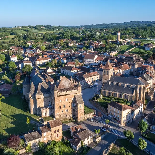 Vue aérienne de Lacapelle-Marival