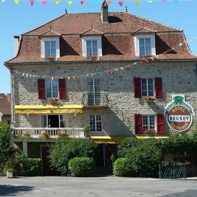 au-dejeuner-de-sousceyrac