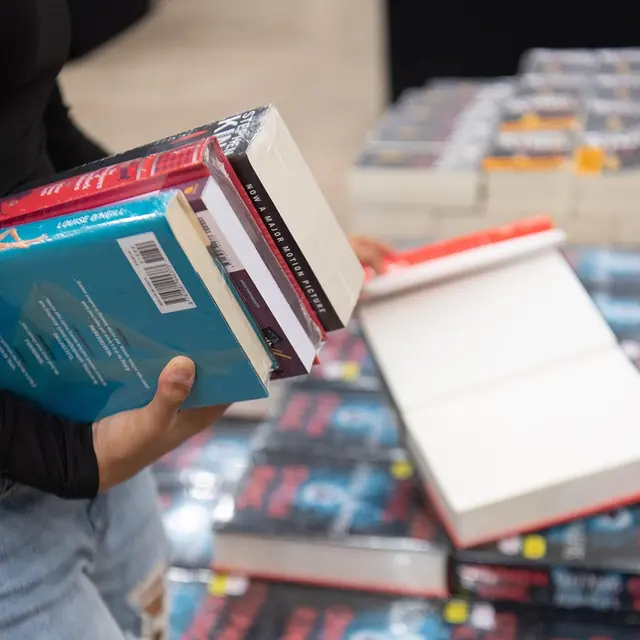 books-5053740_1280