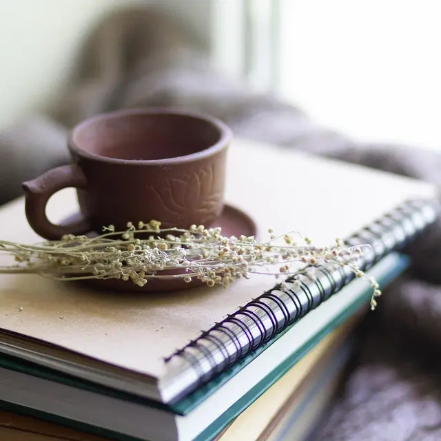 books-8067850_1280