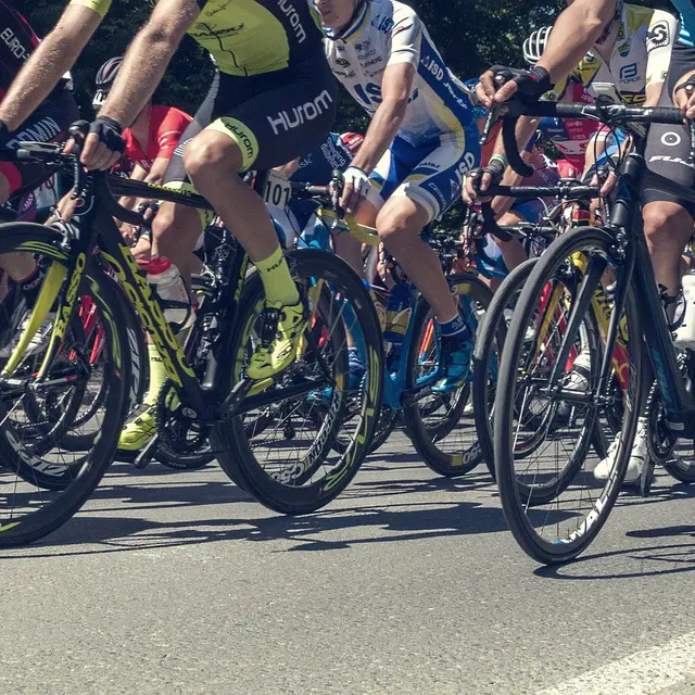 cycling-2650366_1280