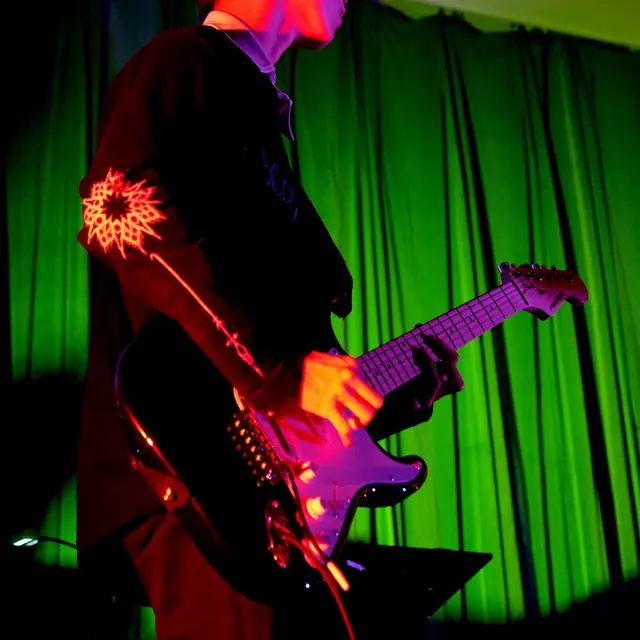 erika-m-BIoZh58X4AQ-unsplash