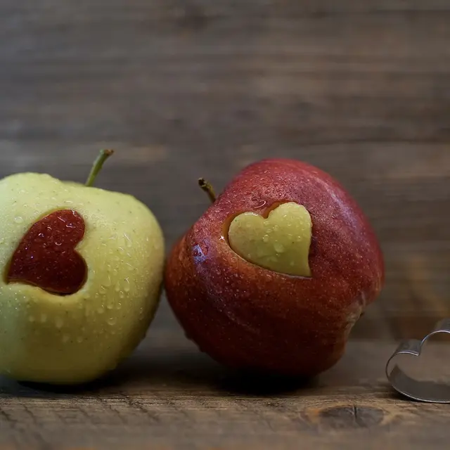 fruit-pomme-coeur