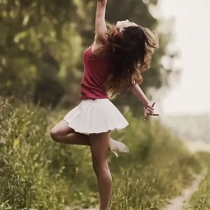 girl-1258727_640