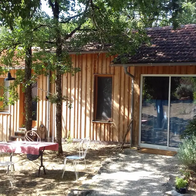 L'isba : vue extérieure