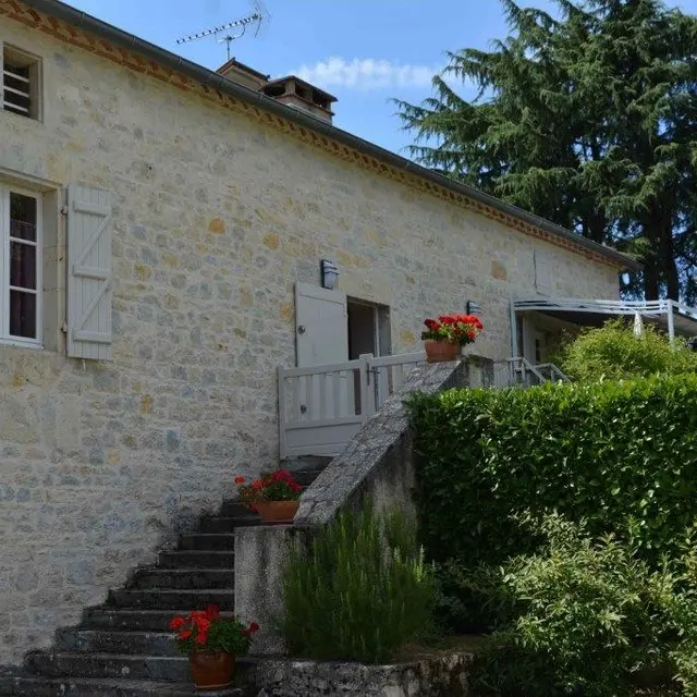 Façade
