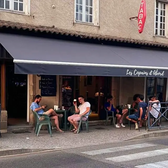 les copains d'abord