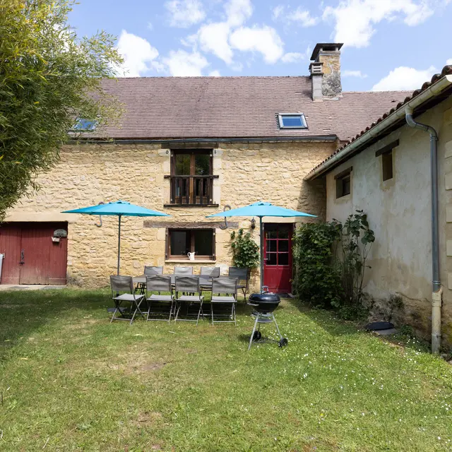 les_maurelles_les-noisettes-perigord