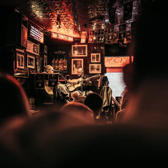 loris-boulinguez-Ux-dpGY5h7U-unsplash