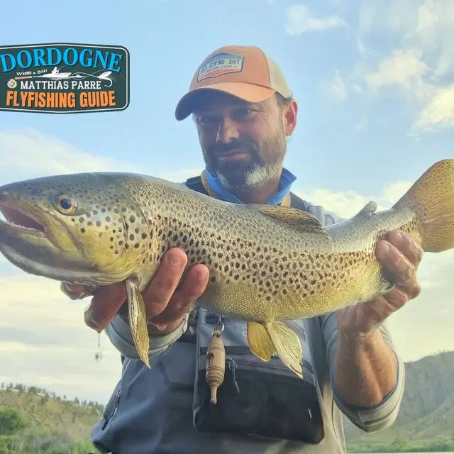 Dordogne-flyfishing-guide / Matthias PARRE - guide de pêche diplômé BPJEPS
