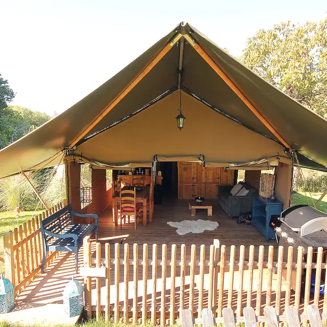 Moomba Lodge