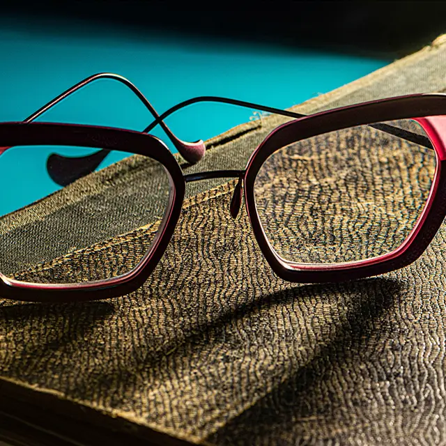 ri_ya-eyeglasses-4751335
