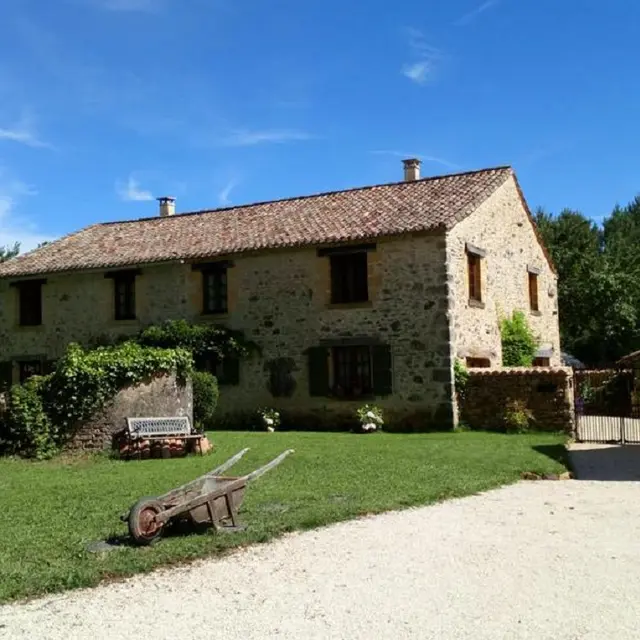 Blanquefort-la-grange-dans-la-foret-Vincent-exterieur