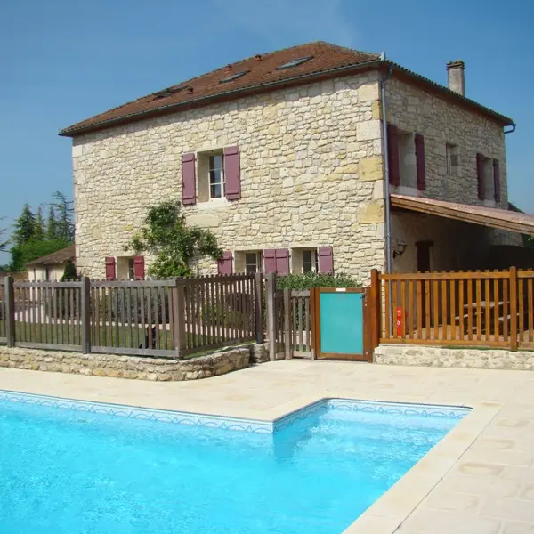 HLOAQU047FS000G5_THEZAC_maisonpiscine