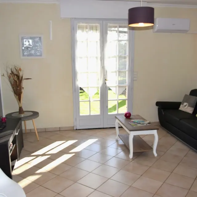 HLOAQU047V509J6Z_grande