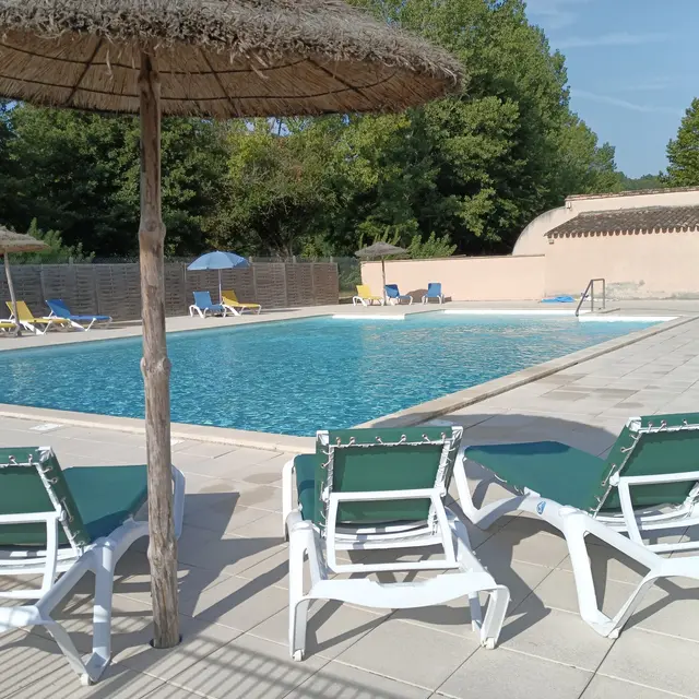 HLOAQU047V50FSBV_PenneDAgenais_TerraCocta_Piscine Camping Lac de Ferrié