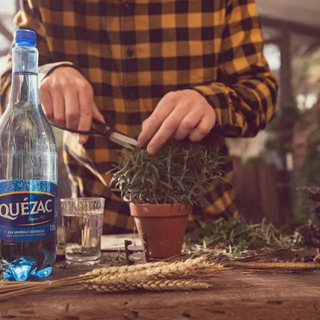 source eau de Quezac