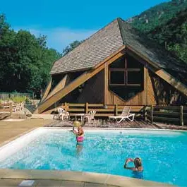 HP029P001-Le-Val-d'Urugne