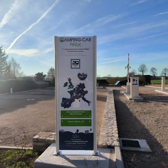 Aire de camping car Le Massegros