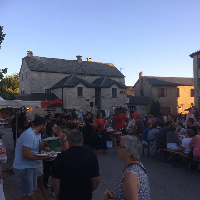 Marché nocturne du Massegros