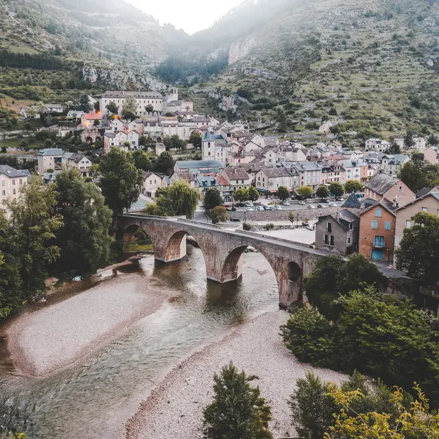 POILAR048V509R1J-02-3