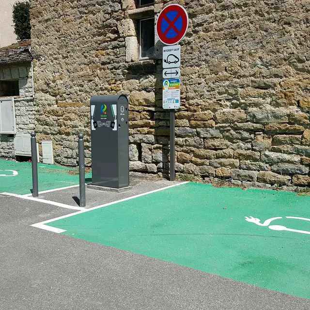 Recharge borne reveo Chanac