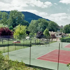 Terrain de tennis de Chanac