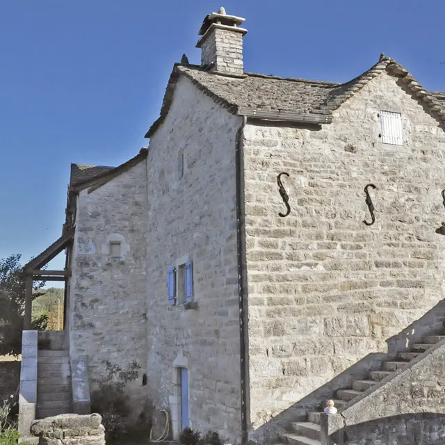 Le Mas de Donat, village caussenard_2