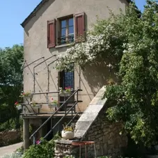 Gîte Les Sambucs à Inos (Olivier Poujol) - façade