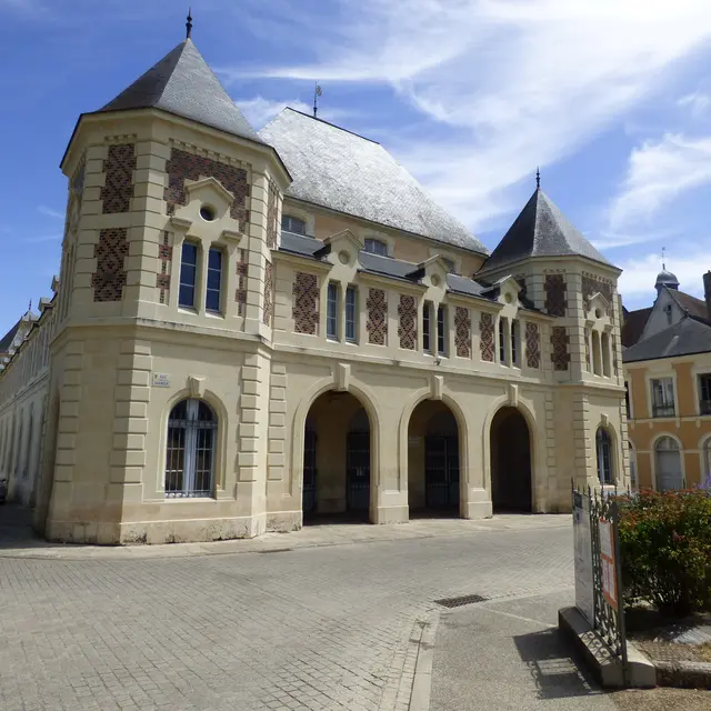 Les halles de Saint-Calais