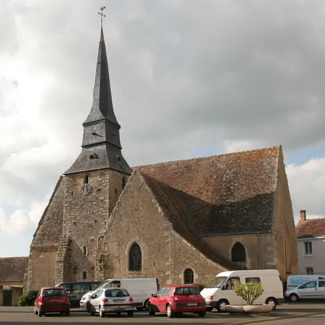 Le_Breil-sur-Mérize_-_Église_Saint-Pierre_03