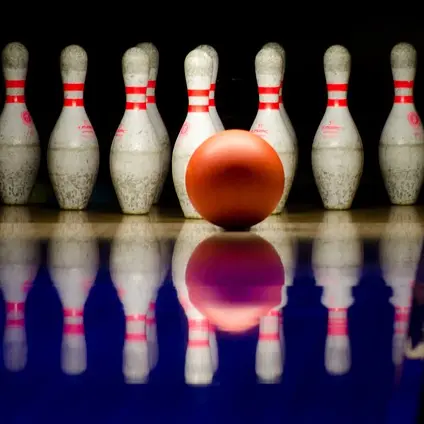 bowling-596766_640