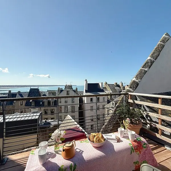 1-meuble-granville-rose-du-roc