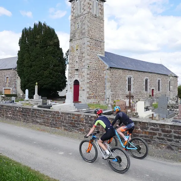 vtt-les-hameaux-de-cerences-bourey_estelle-cohier