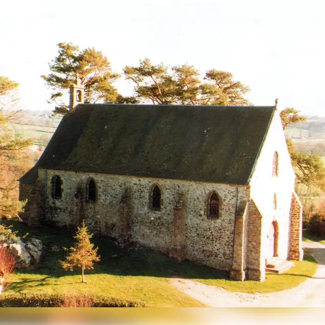 Chapelle par Marcel Queinnec 1997  001 (1)