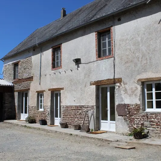 Gite - trelly - Prigent grand gîte à la ferme Miléli (1)