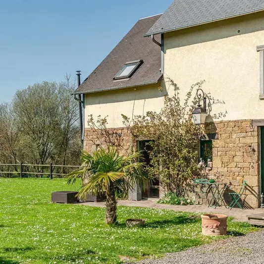 Gite notre dame de cenilly simonel joelle la petite vauterie (1)