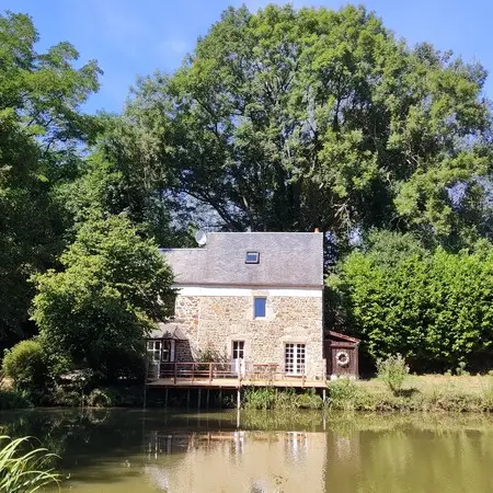 Gite courcy hecquard esther le petit moulin lakeside une (2)