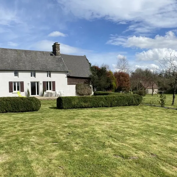 Gite lemesnil villeman la maison blanche lestrade serge (1)