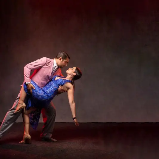 Initiation danse latine (Johanna y Maximiliano) 2025