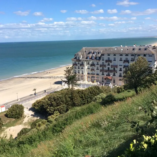 donville-les-bain-meuble-sur-la-plage-1