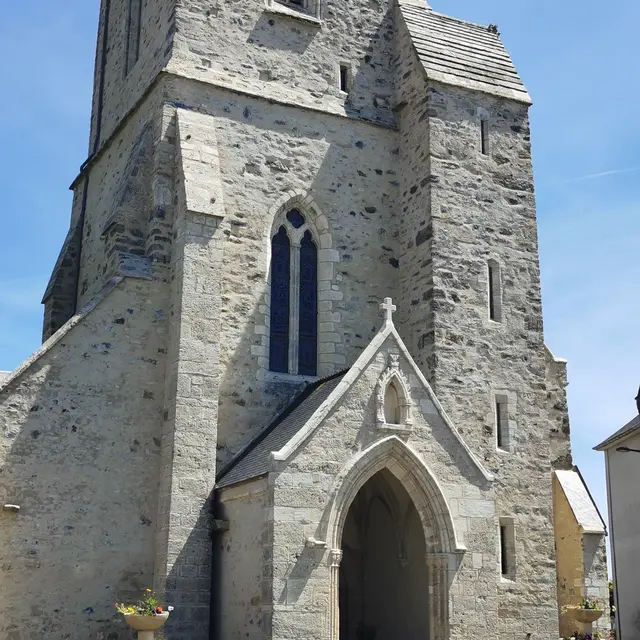 eglise-saint-laurent-saint-sauveur-villages-saint-sauveur-lendelin (1)